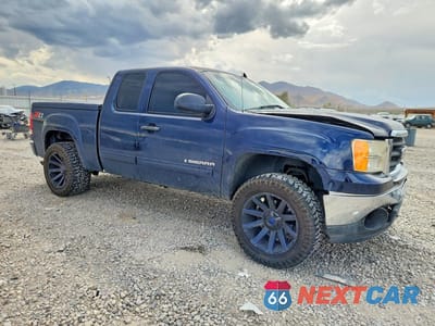 Czwarte zdjęcie samochodu z boku: 2009 GMC SIERRA K1500 SLE VIN:1GTEK29J99Z203582 - miniatura