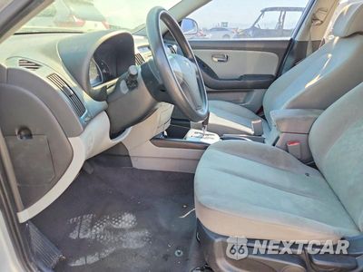 Zdjęcie 7 z 13 samochodu: 2010 HYUNDAI ELANTRA GLS VIN:KMHDU4AD8AU836899 - miniatura