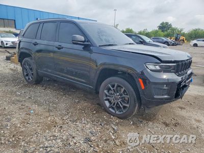 Czwarte zdjęcie samochodu z boku: 2025 JEEP GRAND CHEROKEE 4XE VIN:1C4RJYB68S8689360 - miniatura