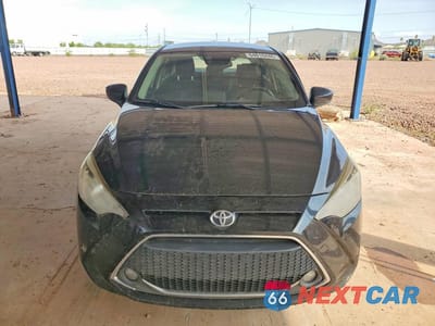 Piąte zdjęcie samochodu w środku: 2019 TOYOTA YARIS LE VIN:3MYDLBYV8KY503239 - miniatura