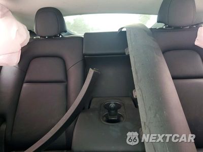 Zdjęcie 10 z 13 samochodu: 2023 TESLA MODEL Y VIN:7SAYGAEE8PF605150 - miniatura