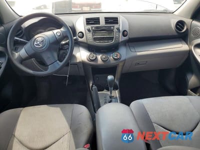 Zdjęcie 8 z 12 samochodu: 2010 TOYOTA RAV4 BASE VIN:JTMZF4DV7AD023854 - miniatura