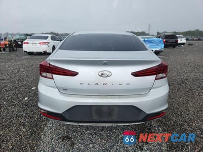 Zdjęcie 6 z 12 samochodu: 2019 HYUNDAI ELANTRA SE VIN:5NPD74LF4KH488847 - miniatura