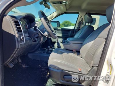 Zdjęcie 7 z 12 samochodu: 2018 RAM 2500 ST VIN:3C6UR5CJXJG416747 - miniatura