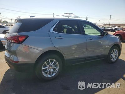 Trzecie zdjęcie samochodu z tyłu: 2024 CHEVROLET EQUINOX LT VIN:3GNAXUEGXRL330135 - miniatura