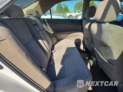 Zdjęcie 10 z 12 samochodu: 2003 TOYOTA CAMRY LE VIN:JTDBE32K430170117 - miniatura