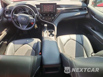Zdjęcie 8 z 12 samochodu: 2021 TOYOTA CAMRY SE VIN:4T1G11AK4MU472505 - miniatura