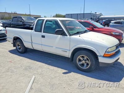Czwarte zdjęcie samochodu z boku: 2003 CHEVROLET S TRUCK S10 VIN:1GCCS19X038189039 - miniatura