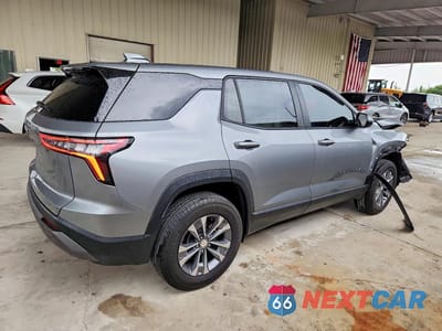 Trzecie zdjęcie samochodu z tyłu: 2026 CHEVROLET EQUINOX LT VIN:3GNAXHEG9TL158954 - miniatura