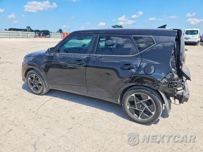 Drugie zdjęcie samochodu z przodu: 2024 KIA SOUL EX VIN:KNDJ33AUXR7916932 - miniatura