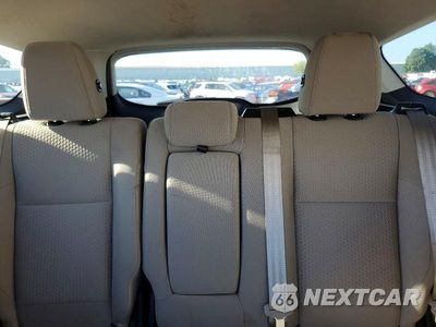 Zdjęcie 10 z 13 samochodu: 2017 FORD ESCAPE SE VIN:1FMCU9GD5HUA84282 - miniatura