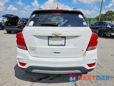 Zdjęcie 6 z 13 samochodu: 2019 CHEVROLET TRAX 1LT VIN:3GNCJLSB7KL123706 - miniatura