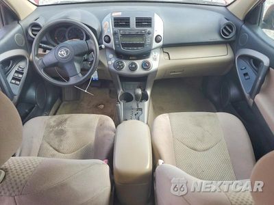Zdjęcie 8 z 13 samochodu: 2007 TOYOTA RAV4 BASE VIN:JTMBD33V676036417 - miniatura