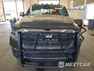 Piąte zdjęcie samochodu w środku: 2019 RAM 1500 LIMITED VIN:1C6SRFHT9KN689243 - miniatura