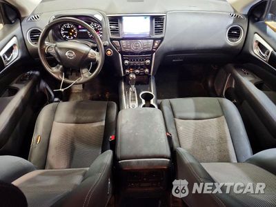 Zdjęcie 8 z 13 samochodu: 2017 NISSAN PATHFINDER SV VIN:5N1DR2MM1HC670100 - miniatura