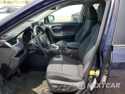 Zdjęcie 7 z 13 samochodu: 2021 TOYOTA RAV4 XLE VIN:2T3W1RFV4MW119735 - miniatura