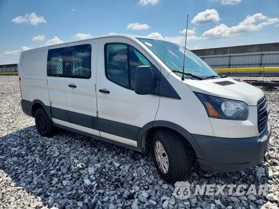 Czwarte zdjęcie samochodu z boku: 2019 FORD TRANSIT T-150 VIN:1FTYE1ZM3KKB79352 - miniatura