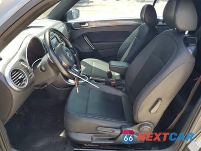 Zdjęcie 7 z 12 samochodu: 2018 VOLKSWAGEN BEETLE S VIN:3VW5DAATXJM502227 - miniatura