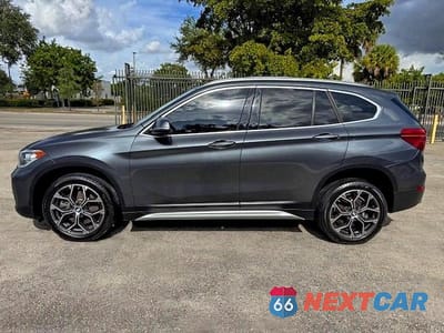Zdjęcie 12 z 15 samochodu: 2020 BMW X1 SDRIVE28I VIN:WBXJG7C0XL5P55560 - miniatura