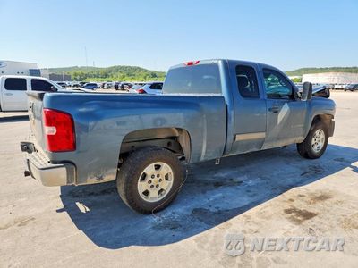 Trzecie zdjęcie samochodu z tyłu: 2013 CHEVROLET SILVERADO C1500 LT VIN:1GCRCSE08DZ147123 - miniatura