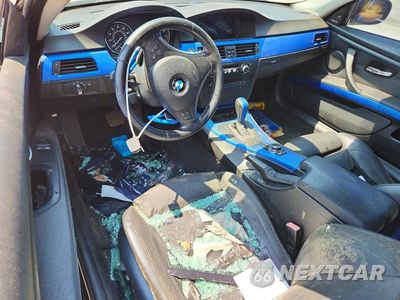 Zdjęcie 8 z 12 samochodu: 2011 BMW 335 I VIN:WBAKG7C51BE597926 - miniatura