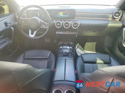 Zdjęcie 8 z 12 samochodu: 2019 MERCEDES-BENZ A 220 VIN:WDD3G4EB8KW000960 - miniatura