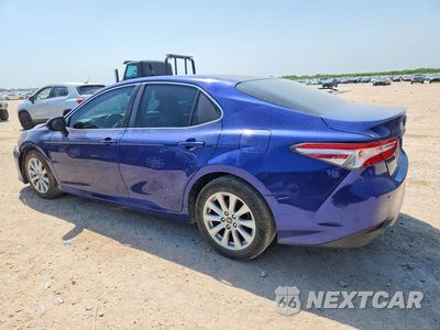 Drugie zdjęcie samochodu z przodu: 2018 TOYOTA CAMRY LE VIN:4T1B11HK6JU598991 - miniatura