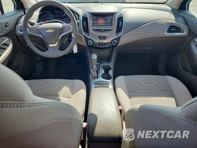 Zdjęcie 8 z 12 samochodu: 2018 CHEVROLET CRUZE LT VIN:3G1BE6SM9JS647707 - miniatura