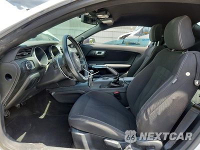 Zdjęcie 7 z 12 samochodu: 2018 FORD MUSTANG VIN:1FA6P8TH6J5106890 - miniatura