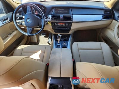 Zdjęcie 8 z 13 samochodu: 2013 BMW X5 XDRIVE35I VIN:5UXZV4C59D0G50721 - miniatura