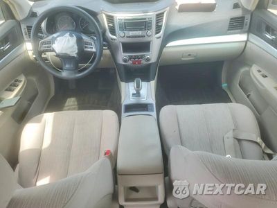 Zdjęcie 8 z 12 samochodu: 2013 SUBARU OUTBACK 2.5I VIN:4S4BRBACXD3236299 - miniatura