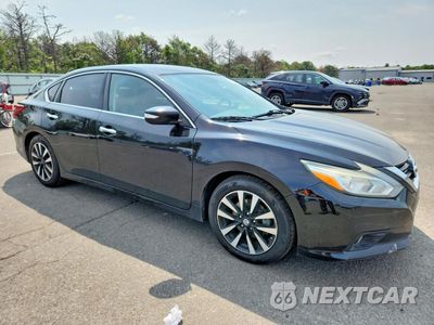 Czwarte zdjęcie samochodu z boku: 2018 NISSAN ALTIMA 2.5 SL VIN:1N4AL3AP8JC141512 - miniatura