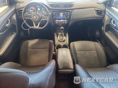 Zdjęcie 8 z 12 samochodu: 2020 NISSAN ROGUE SV VIN:5N1AT2MV8LC748376 - miniatura