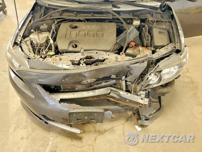 Zdjęcie 11 z 12 samochodu: 2010 TOYOTA COROLLA S VIN:2T1BU4EEXAC307837 - miniatura