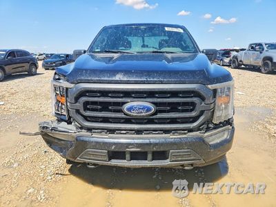 Piąte zdjęcie samochodu w środku: 2021 FORD F150 SUPERCREW VIN:1FTFW1E89MKE41360 - miniatura