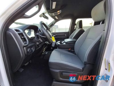 Zdjęcie 7 z 12 samochodu: 2024 RAM 3500 VIN:3C7WRTCLXRG409173 - miniatura