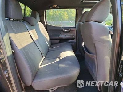 Zdjęcie 10 z 12 samochodu: 2017 TOYOTA TACOMA TRD OFF-ROAD VIN:3TMCZ5AN5HM069947 - miniatura