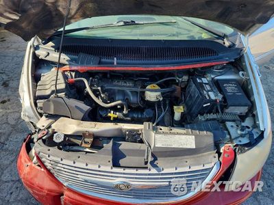 Zdjęcie 12 z 13 samochodu: 2002 CHRYSLER TOWN & COUNTRY LX VIN:2C8GP44362R714499 - miniatura