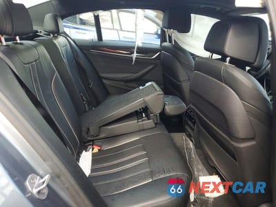 Zdjęcie 10 z 12 samochodu: 2019 BMW 5 SERIES 530XE VIN:WBAJB1C52KB376201 - miniatura