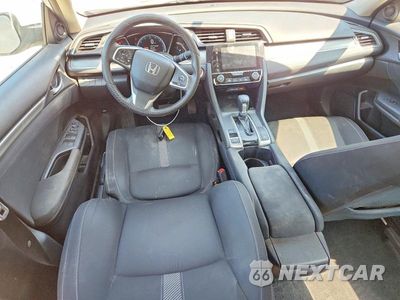 Zdjęcie 8 z 12 samochodu: 2018 HONDA CIVIC EX VIN:2HGFC2F77JH566740 - miniatura