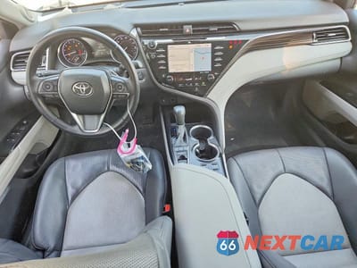 Zdjęcie 8 z 13 samochodu: 2020 TOYOTA CAMRY XLE VIN:4T1F11AK8LU905592 - miniatura