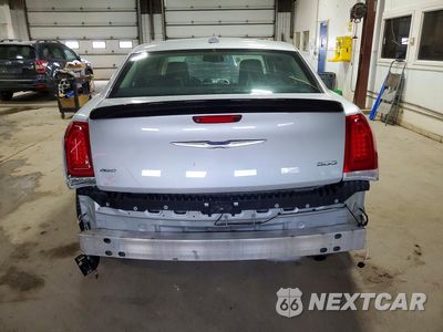 Zdjęcie 6 z 13 samochodu: 2019 CHRYSLER 300 TOURING VIN:2C3CCARG3KH602436 - miniatura