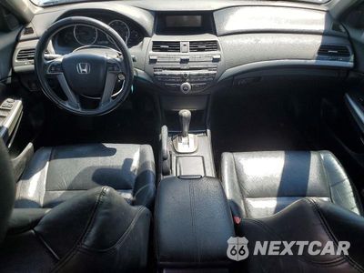 Zdjęcie 8 z 12 samochodu: 2008 HONDA ACCORD EXL VIN:JHMCP26828C078273 - miniatura