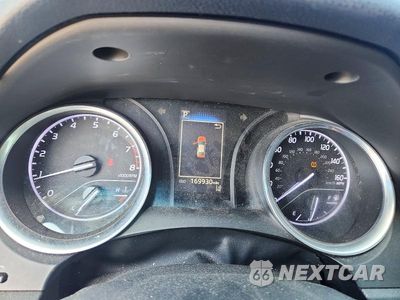 Zdjęcie 9 z 12 samochodu: 2018 TOYOTA CAMRY LE VIN:4T1B11HK8JU583800 - miniatura