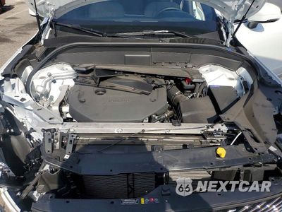 Zdjęcie 12 z 13 samochodu: 2025 VOLVO XC90 PLUS VIN:YV4062PB2S1380857 - miniatura