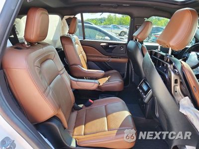 Zdjęcie 11 z 13 samochodu: 2022 LINCOLN AVIATOR RESERVE VIN:5LM5J7XC7NGL07992 - miniatura
