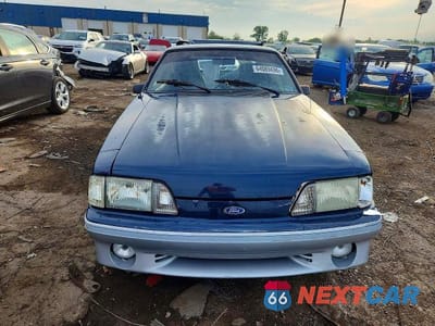 Piąte zdjęcie samochodu w środku: 1987 FORD MUSTANG GT VIN:1FABP42E7HF234154 - miniatura