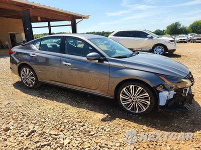 Czwarte zdjęcie samochodu z boku: 2025 NISSAN ALTIMA SL VIN:1N4BL4EV4SN414387 - miniatura