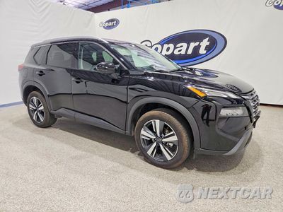 Czwarte zdjęcie samochodu z boku: 2026 NISSAN ROGUE SL VIN:5N1BT3CB4TC802273 - miniatura