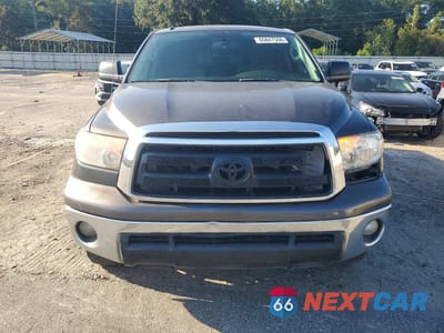 Piąte zdjęcie samochodu w środku: 2012 TOYOTA TUNDRA CREWMAX SR5 VIN:5TFEM5F18CX037283 - miniatura